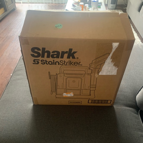 Shark StainStriker Portable Carpet, Upholstery, Area Rug Cleaner & Car Interior - Picture 4 of 7